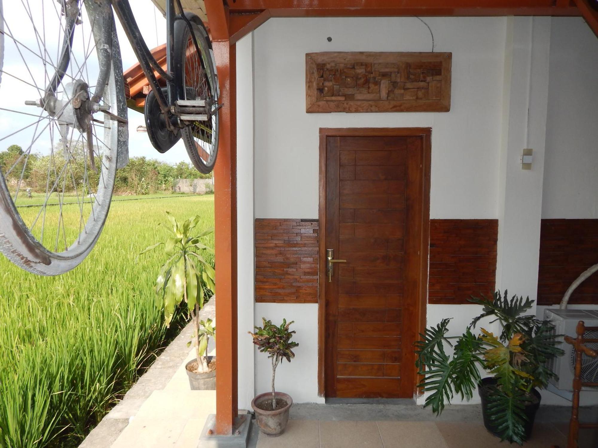 Alamanda Family Villas, Pool & Local Tours Jogyakarta Zewnętrze zdjęcie