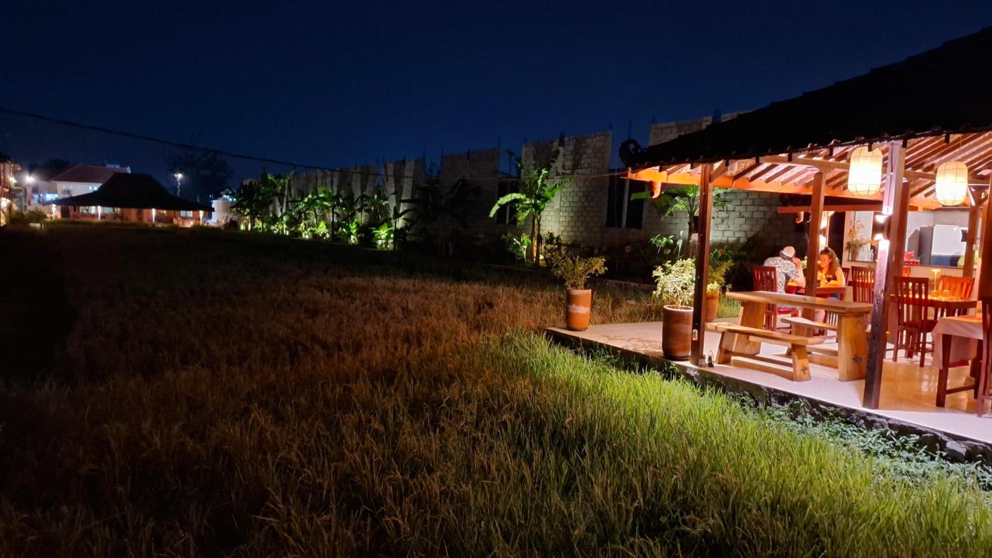 Alamanda Family Villas, Pool & Local Tours Jogyakarta Zewnętrze zdjęcie